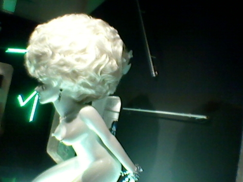 A sala de "Laranja Mecânica" (Leiteria Korova) na Exposição Stanley Kubrick