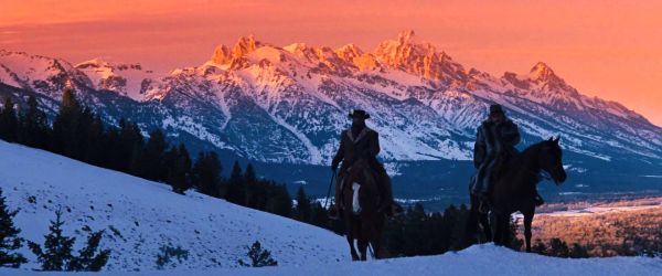 Belo plano de "Django Livre" quando toca I Got a  Name de Jim Croce