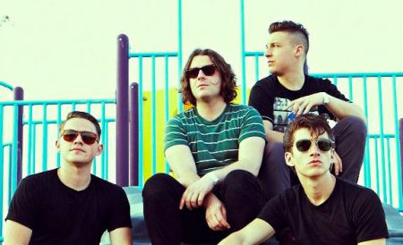 Arctic Monkeys_00